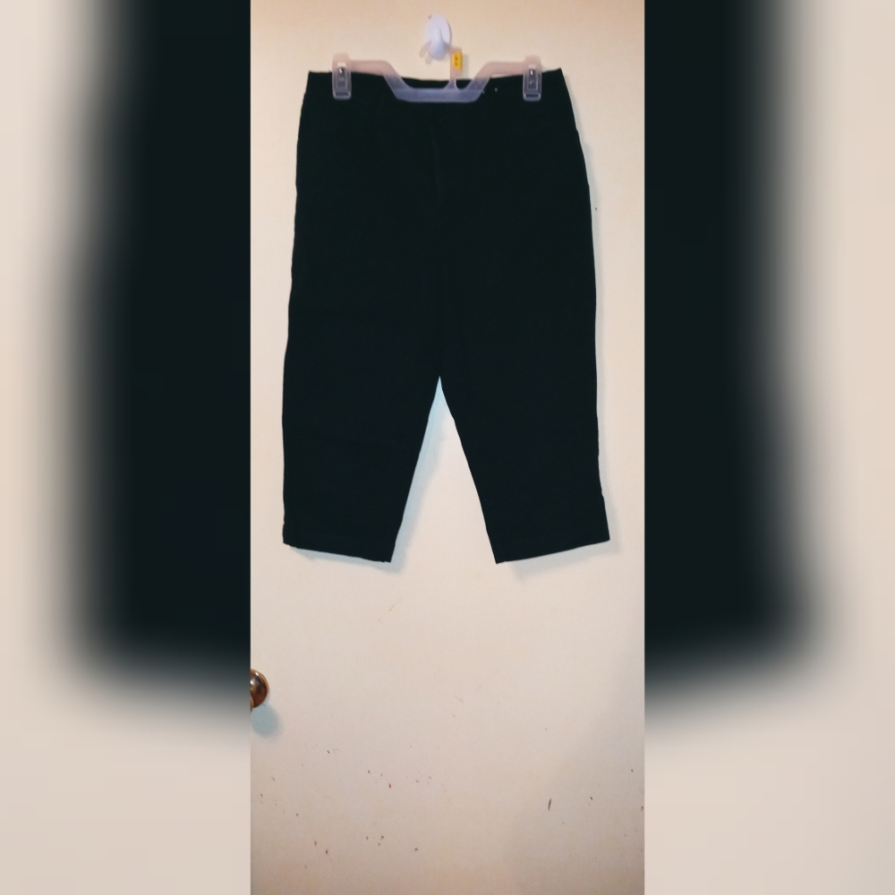 Women's Capri's